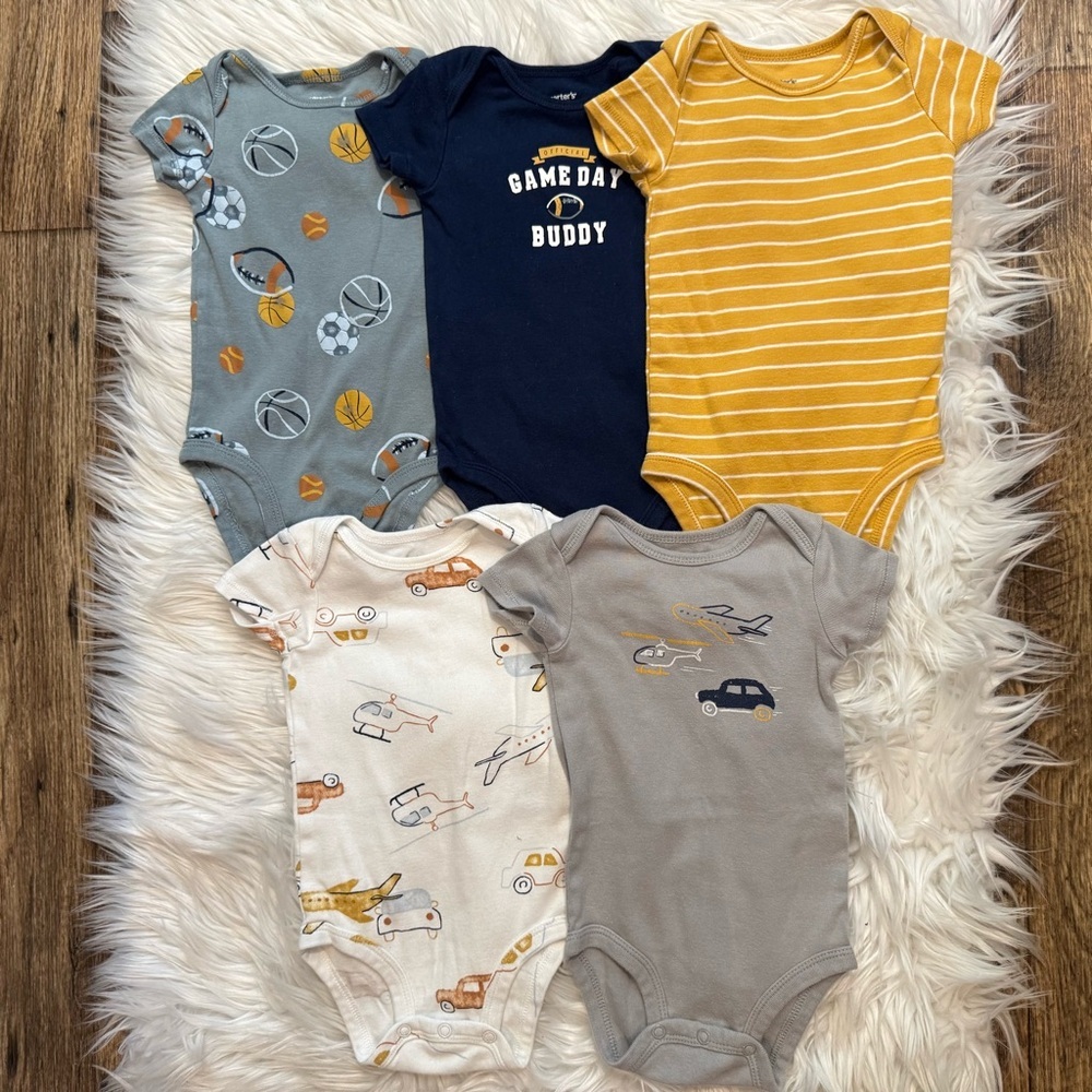 Carter’s Baby Boy 6M Bodysuit Bundle Sports Cars Airplane 5 Pc